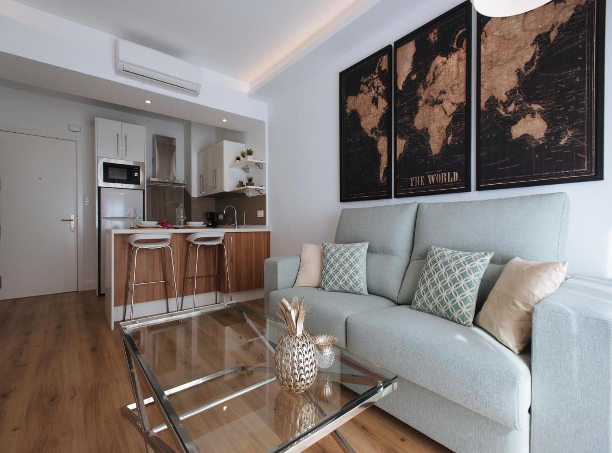 Azahares Suite Apartment Севиля Екстериор снимка